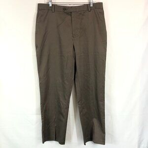Roundtree & Yorke Tan Khaki Pants Size 38 X 30